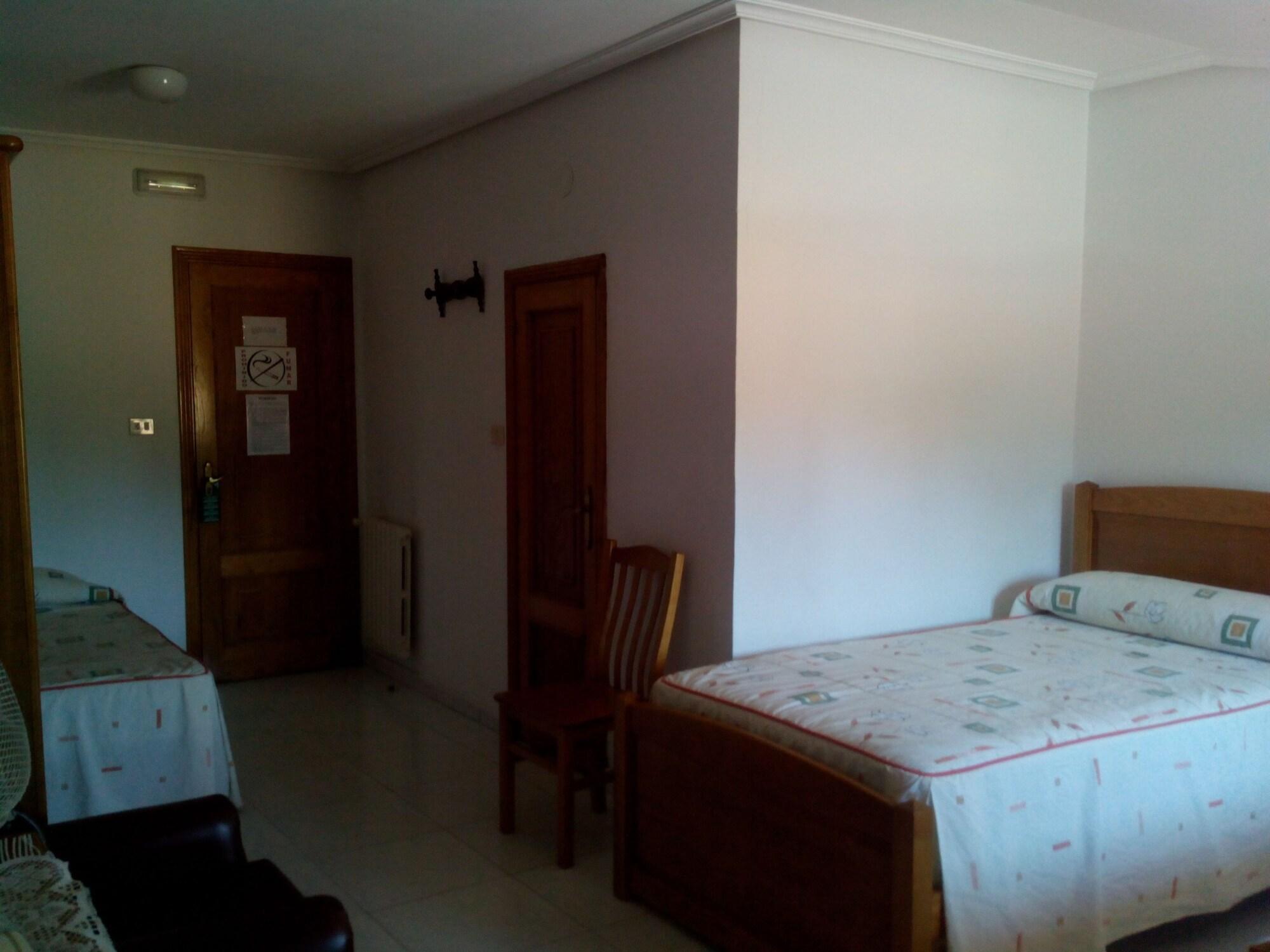 Hostal Sequeiros San Ciprián de Viñas Dış mekan fotoğraf