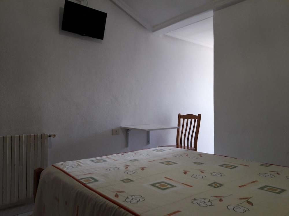 Hostal Sequeiros San Ciprián de Viñas Dış mekan fotoğraf
