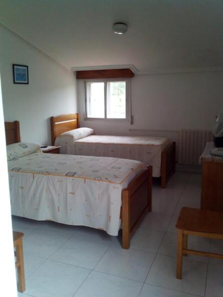 Hostal Sequeiros San Ciprián de Viñas Oda fotoğraf